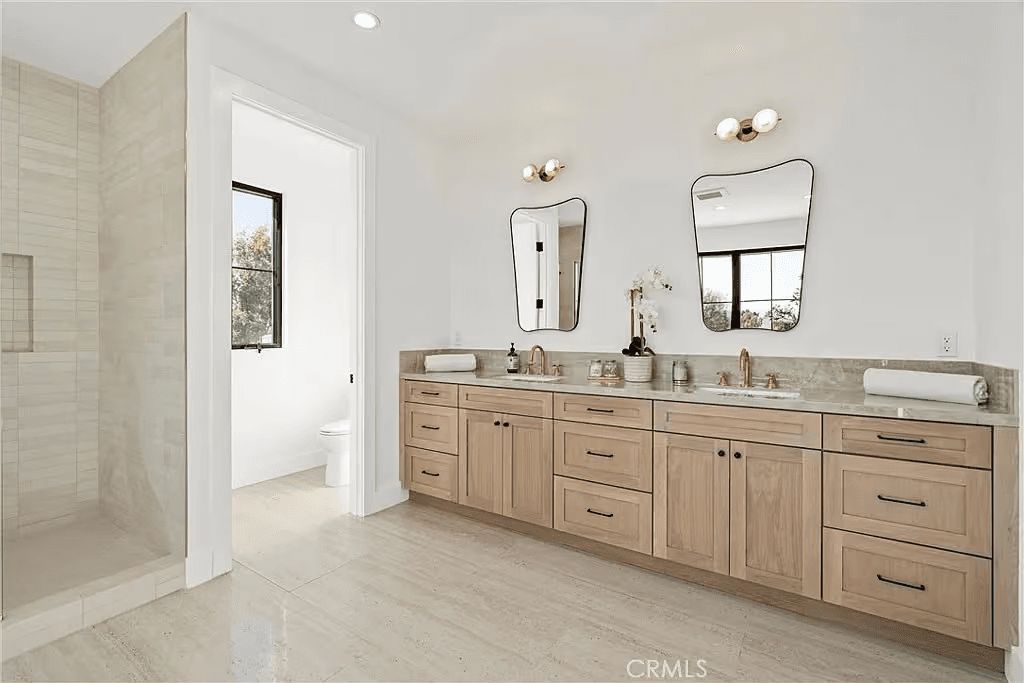 Bathroom Cabinetry